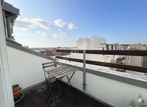 RARE: Appartement 2 pièces 54m² au sol au coeur de Puteaux avec ASCENSEUR et EXTERIEUR