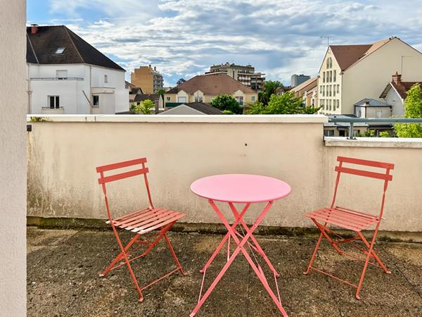 Duplex Melun 2 pièces - Idéalement situé