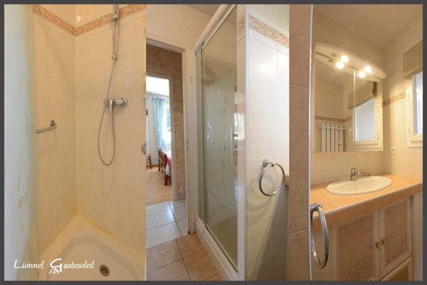 Maison à vendre de plain-pied 3 chambres avec piscine et double garage à Pineuilh (33)