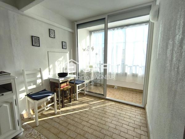 Studio cabine climatisé - Grand garage et cellier