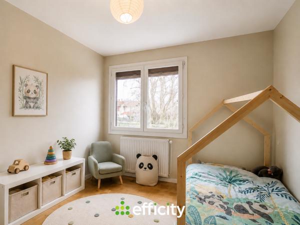 Maison
         5 pièces
        - 125 m² 398 000 € *