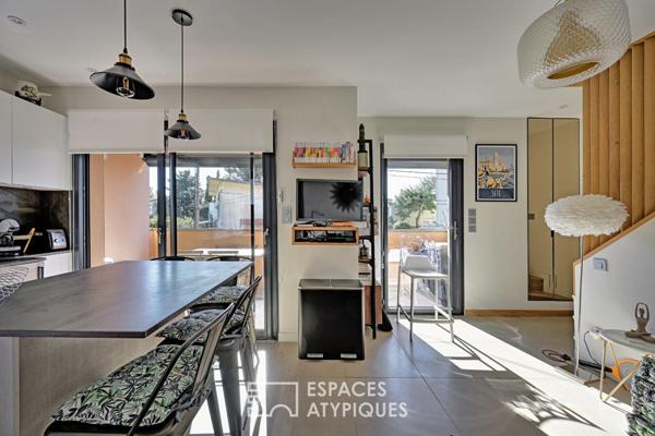 Signature contemporaine: propriété face à la mer pensée pour la flexibilité