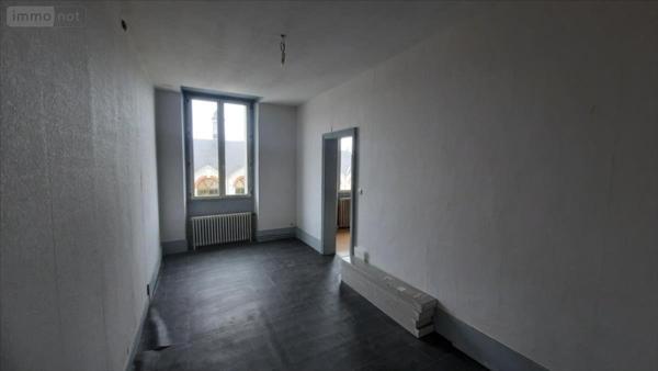 Immeuble à vendre à Valençay dans l'Indre (36600), ref : 021/1559