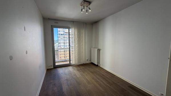 Appartement de 145m² avec plusieurs terrasse, garage, dans résidence sécurisée et quartier prisé