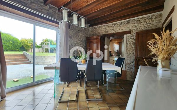 Maison à vendre    5 pièces • 114,29 m2 Villemer