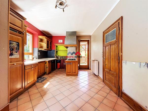 Maison 6 pièce(s) 4 chambre(s) 149 m²