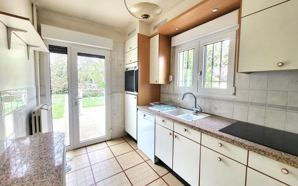 Maison à vendre    6 pièces •  Saint-Leu-la-Forêt