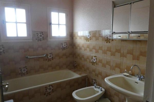 Maison à vendre à Plouigneau dans le Finistère (29610), ref : 29096-723