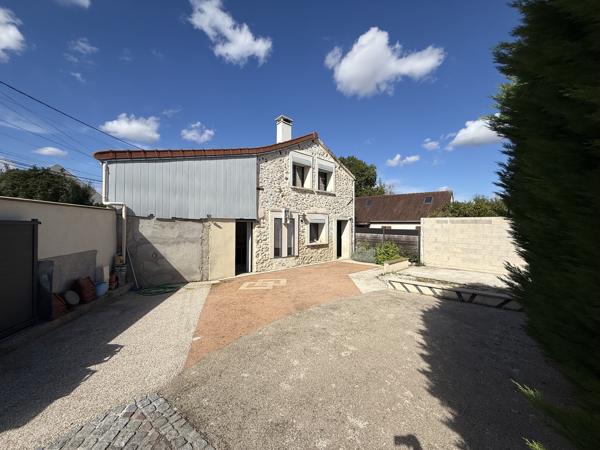 Maison pleine de charme indépendante