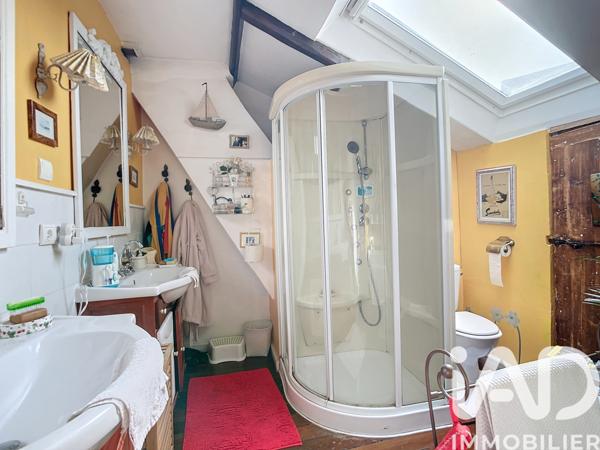 Maison à vendre 7 pièces 244 m² Guignes