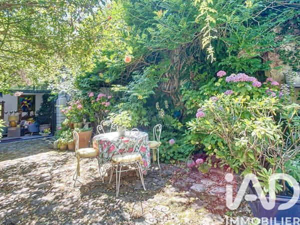Maison à vendre 7 pièces 244 m² Guignes