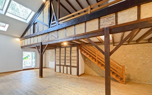 Maison à vendre    6 pièces •  Coulounieix-Chamiers