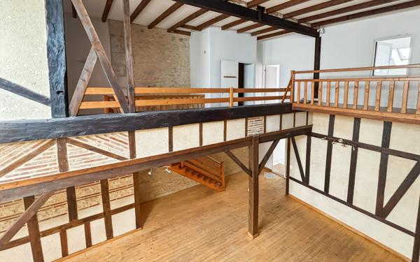 Maison à vendre    6 pièces •  Coulounieix-Chamiers