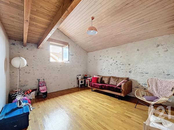 Maison à vendre  7 pièces - 212,93 m2 MOZAC - 63