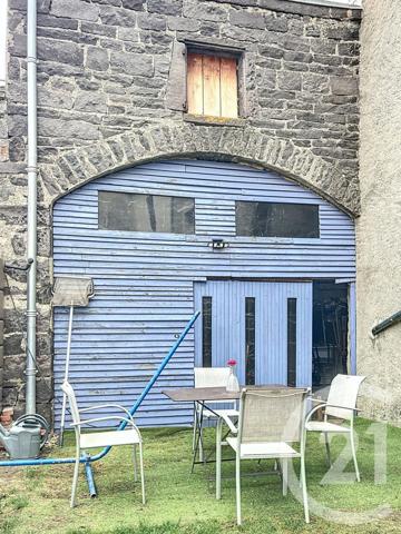 Maison à vendre  7 pièces - 212,93 m2 MOZAC - 63