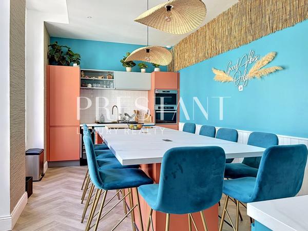 Place de la Bourse – Duplex de 177 m² au dernier étage, BORDEAUX