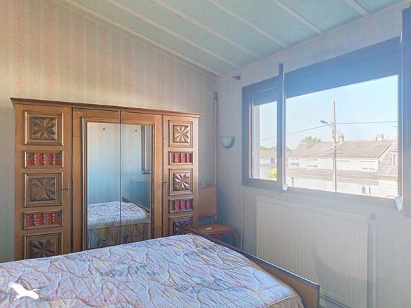 Maison 189 900 € Issou 4 p 74 m² DPE G
