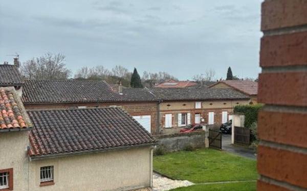 Appartement à louer    1 pièce • 24 m2 Plaisance-du-Touch