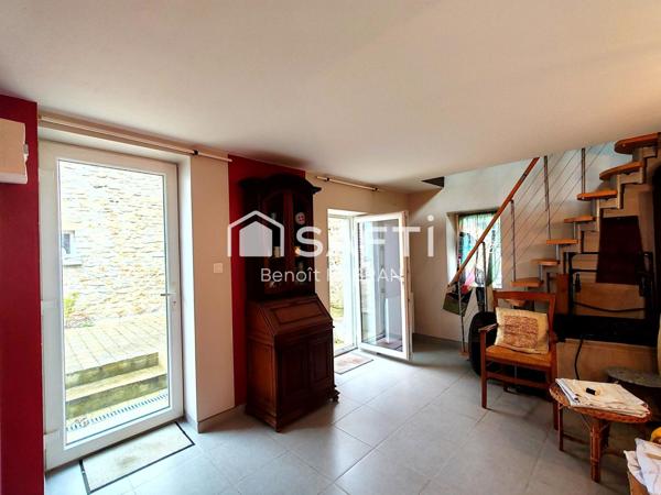 maison 6 pièces 4 chambres avec dépendance et garage