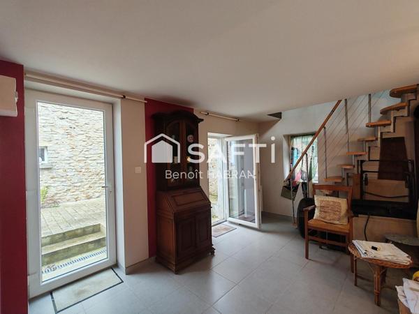 maison 6 pièces 4 chambres avec dépendance et garage