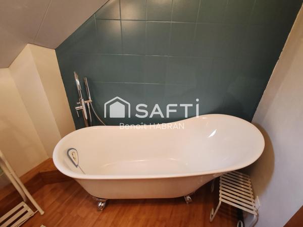 maison 6 pièces 4 chambres avec dépendance et garage