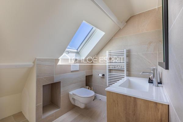 MAISON FAMILIALE 10 PIÈCES RÉNOVÉE