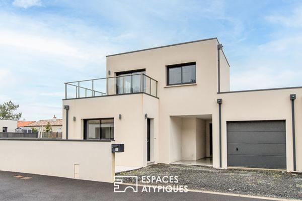 Maison contemporaine avec jardin à deux pas de la côte sauvage