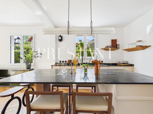 Rare en plein coeur de Guéthary, maison rénovée avec jardin, GUETHARY