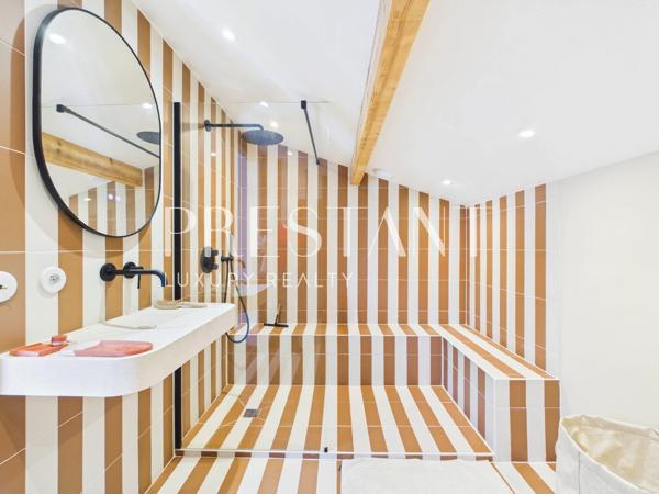 Rare en plein coeur de Guéthary, maison rénovée avec jardin, GUETHARY