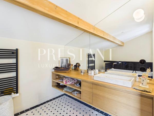 Rare en plein coeur de Guéthary, maison rénovée avec jardin, GUETHARY