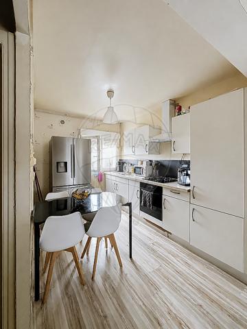 Immeuble 9 chambre(s) à vendre - Hérimoncourt, Doubs - 25