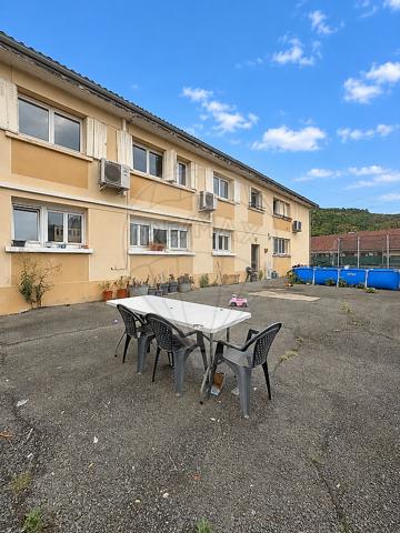 Immeuble 9 chambre(s) à vendre - Hérimoncourt, Doubs - 25