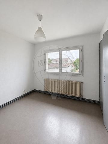 Immeuble 9 chambre(s) à vendre - Hérimoncourt, Doubs - 25