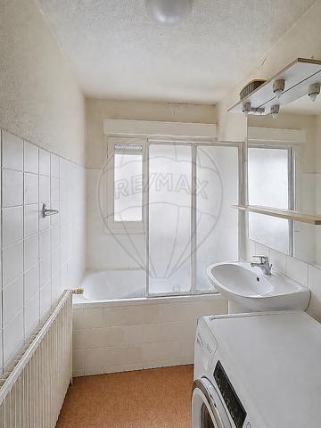 Immeuble 9 chambre(s) à vendre - Hérimoncourt, Doubs - 25