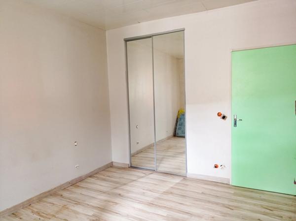 Dpt Tarn (81), à vendre SAINT AMANS VALTORET Entrepot