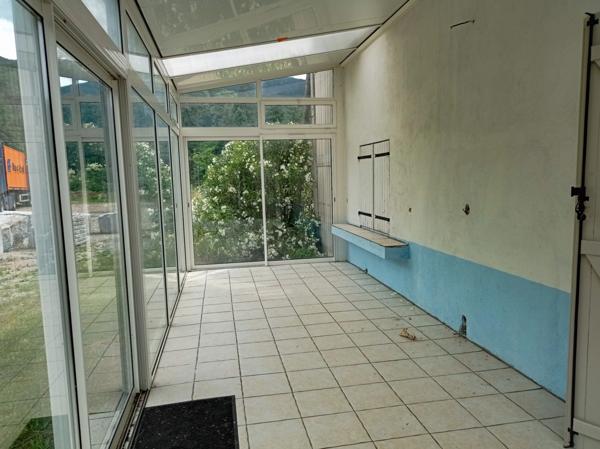 Dpt Tarn (81), à vendre SAINT AMANS VALTORET Entrepot