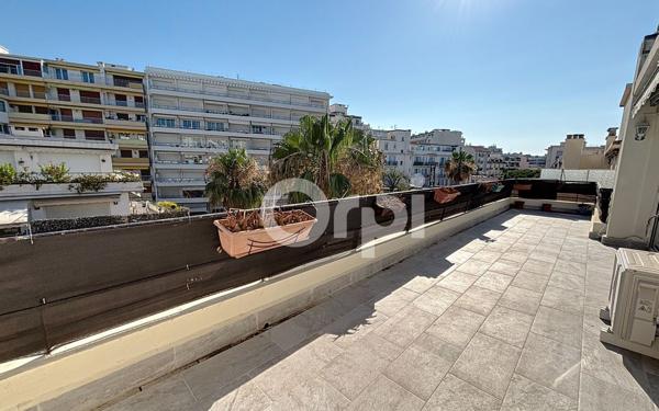 Appartement à vendre    1 pièce • 36,05 m2 Juan-les-Pins - Antibes