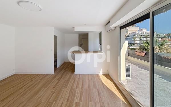 Appartement à vendre    1 pièce • 36,05 m2 Juan-les-Pins - Antibes