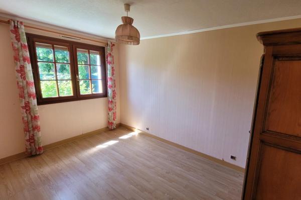 Pavillon sur sous sol 4 chambres