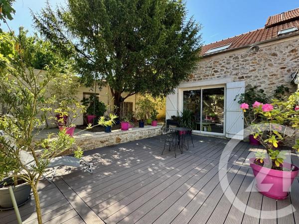 Maison à vendre  7 pièces - 151 m 2   PRINGY  - 77