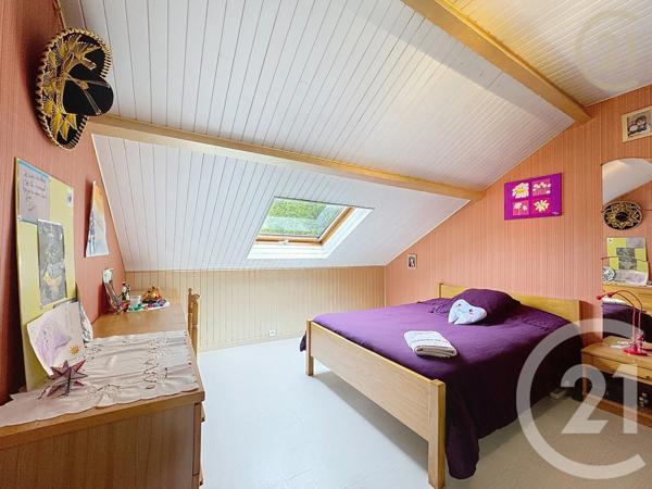 Maison à vendre  7 pièces - 151 m 2   PRINGY  - 77
