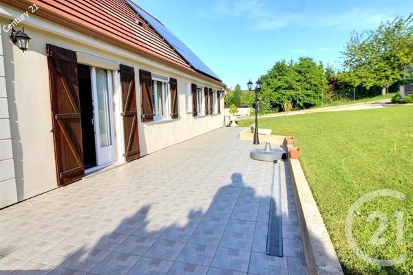 Maison à vendre  7 pièces - 155,90 m 2   LA FERTE SOUS JOUARRE  - 77