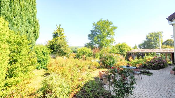 Exclusif pavillon de plain-pied . Berteaucourt-les-Dames (80850)