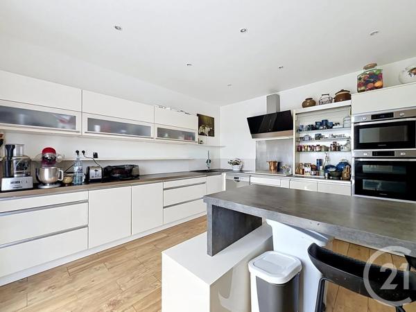 Maison à vendre  7 pièces - 200 m 2   ORMES  - 45