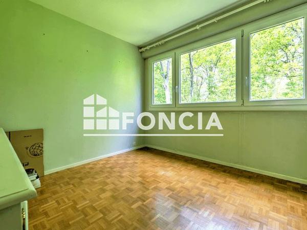 Appartement 6 pièces T6 F6 100 m² à Verneuil-sur-seine 78480 à vendre