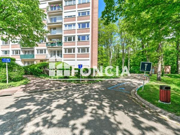 Appartement 6 pièces T6 F6 100 m² à Verneuil-sur-seine 78480 à vendre