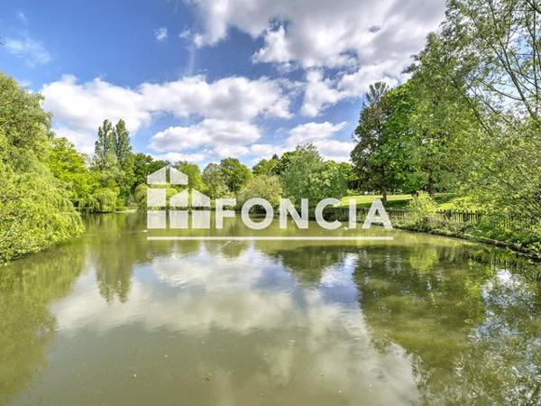 Appartement 6 pièces T6 F6 100 m² à Verneuil-sur-seine 78480 à vendre