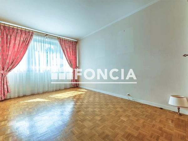 Appartement 6 pièces T6 F6 100 m² à Verneuil-sur-seine 78480 à vendre