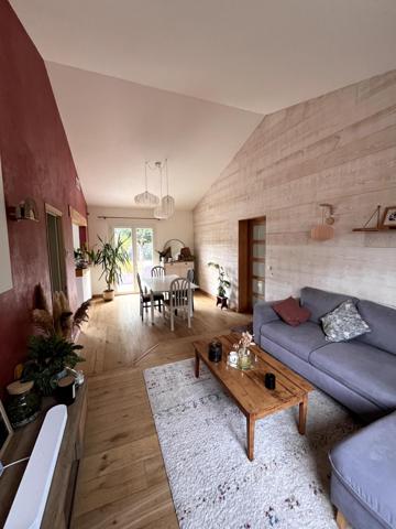 Maison familiale 4 chambres avec jardin arboré