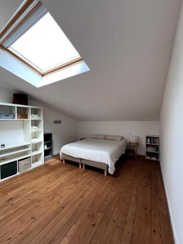 Maison familiale 4 chambres avec jardin arboré